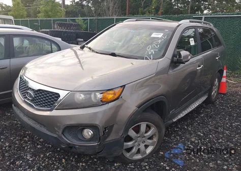 2011 Kia Sorento Lx из США, поврежденный, VIN 5XYKTCA16BG187010